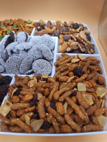 Sweet & Savory Snack Tray - Image 2